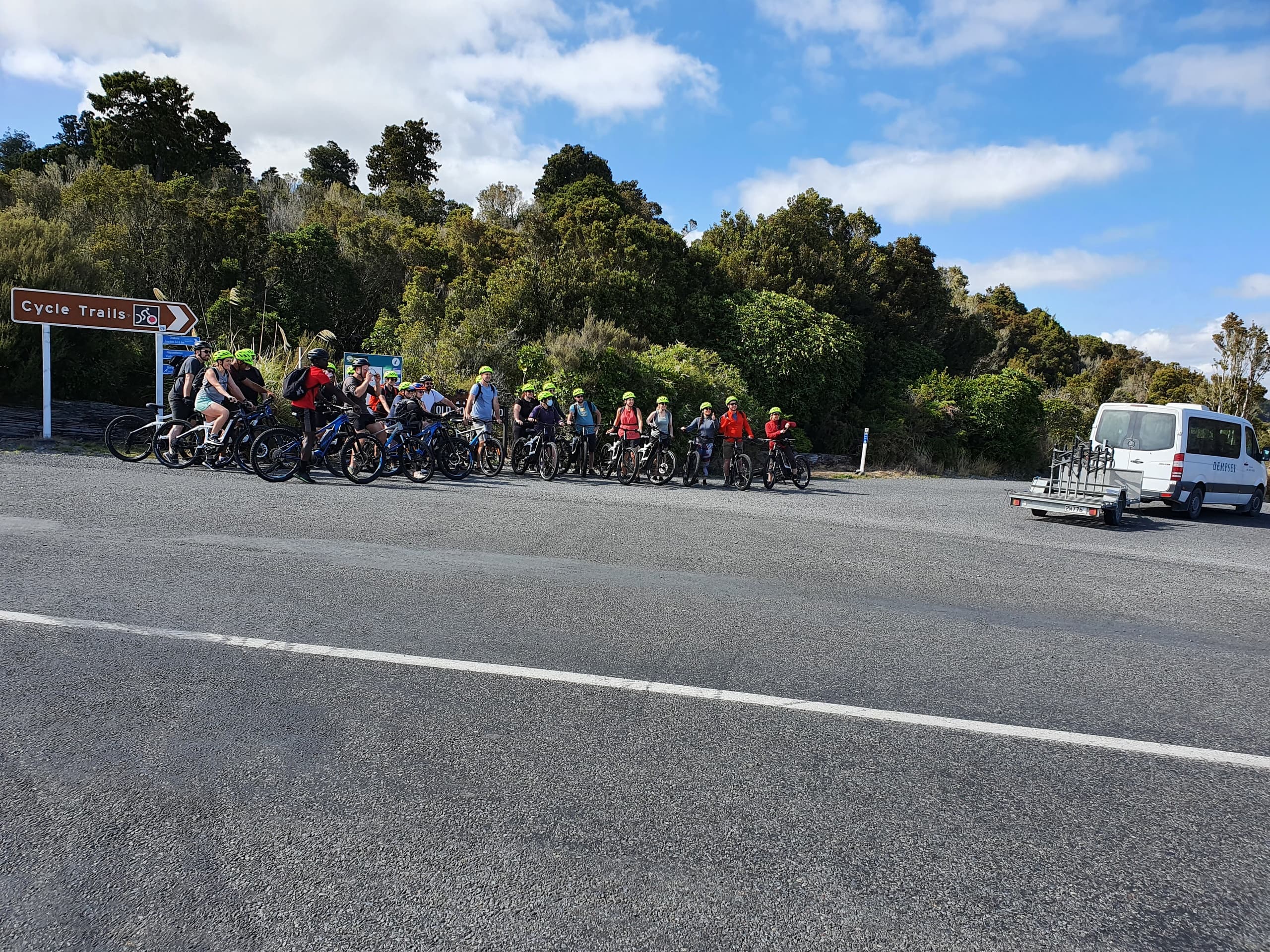 Te Hangaruru trail Shuttles