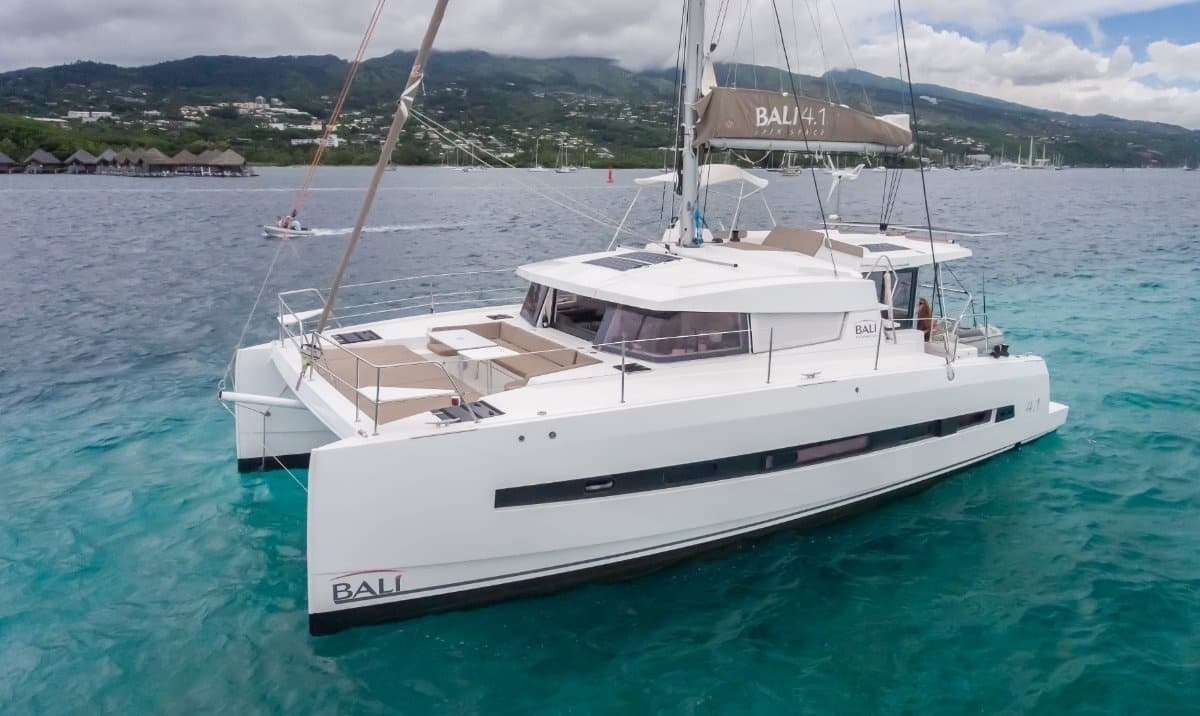 Private Day Cruise by Sailing Catamaran “Freedom”