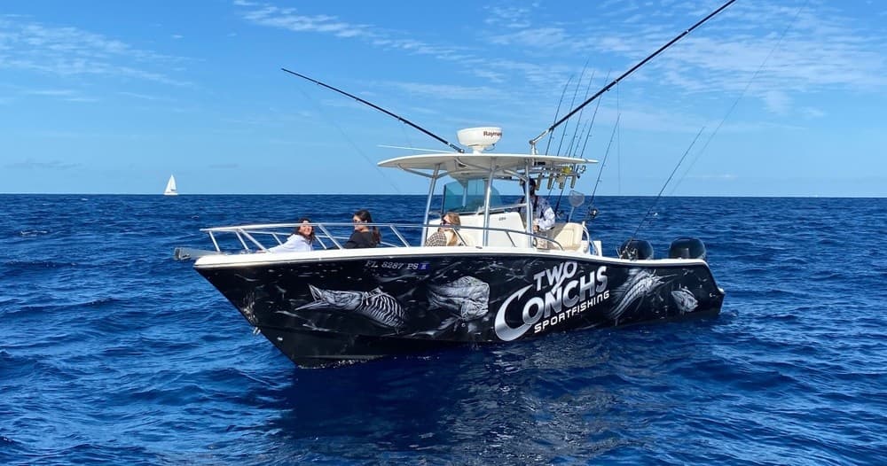 30′ Mako w/twin Mercury 300's