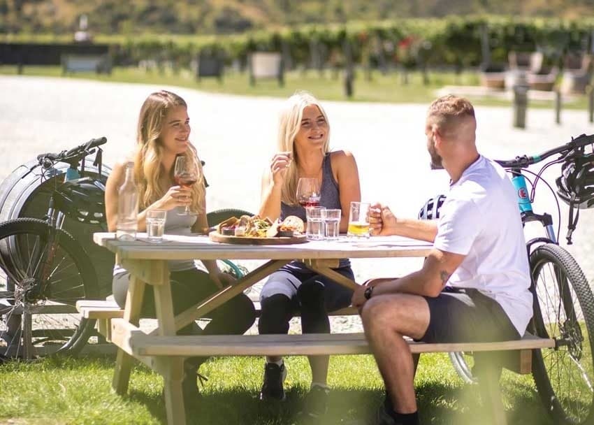 Arrowtown to the Wineries - Bike Hire + Shuttle Package 🚲 🚐
