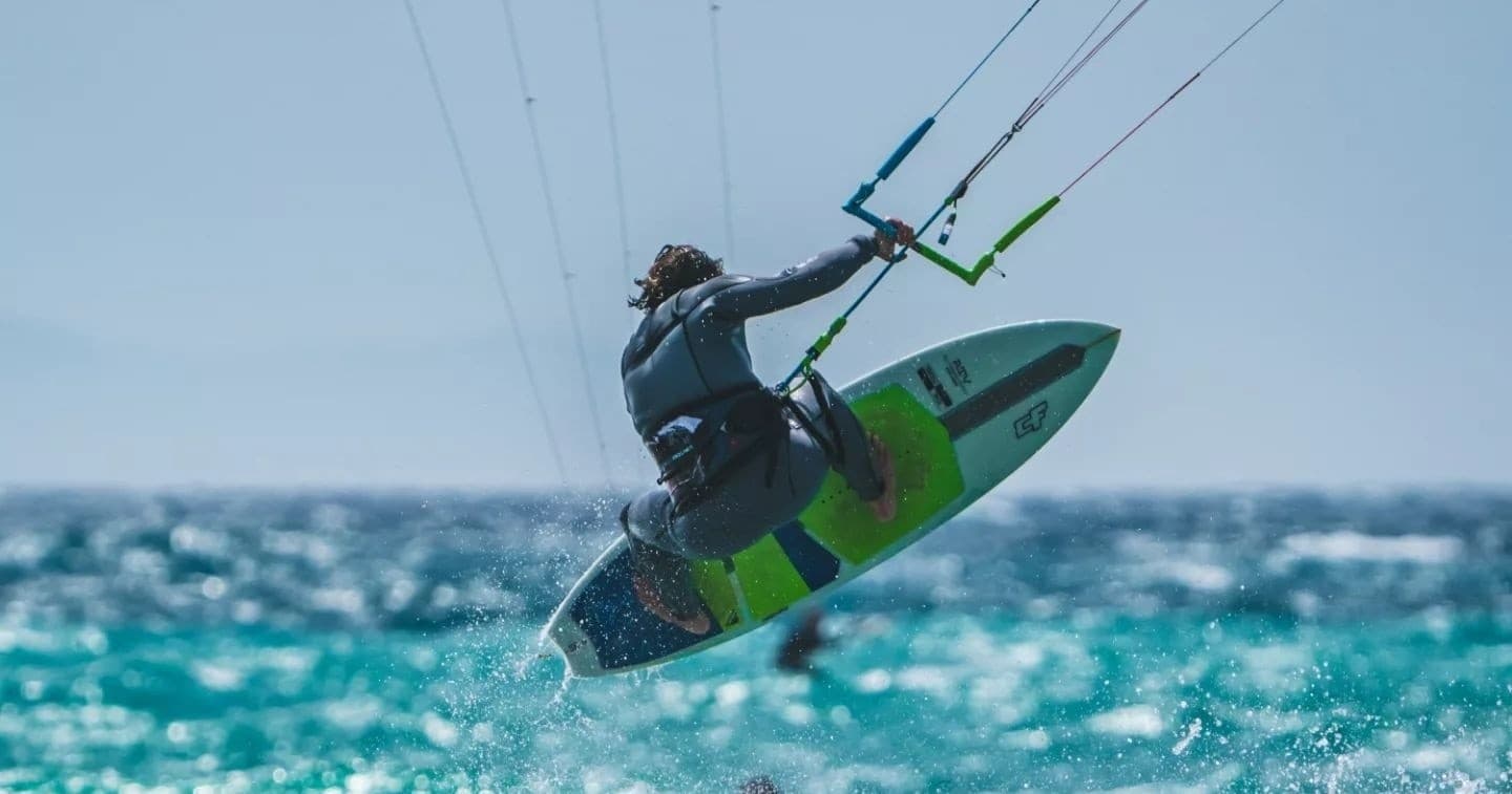 Cursos de Kitesurf Semiprivados A