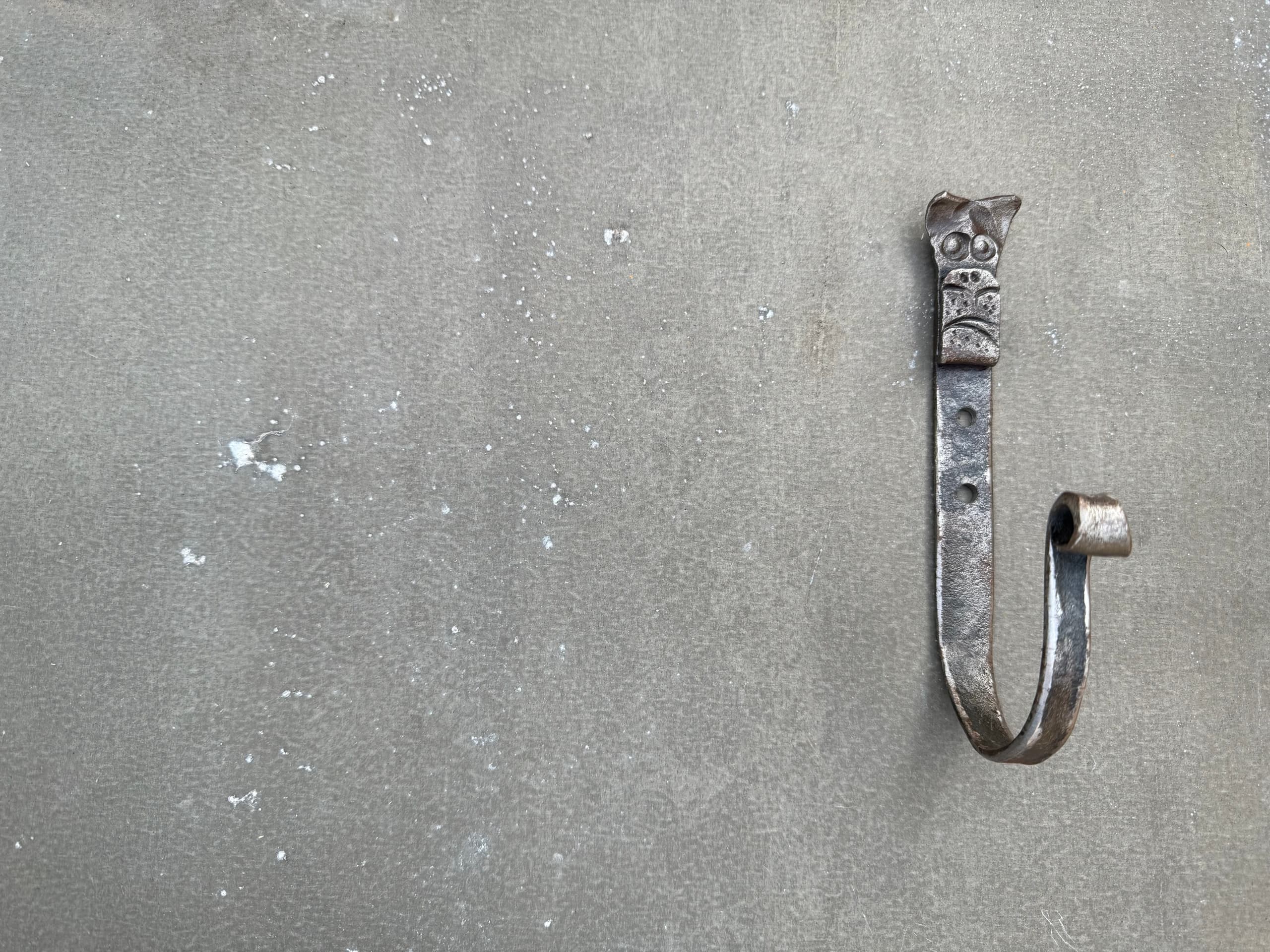 Dog Head Hook Blacksmith Experience : Intermediate Level