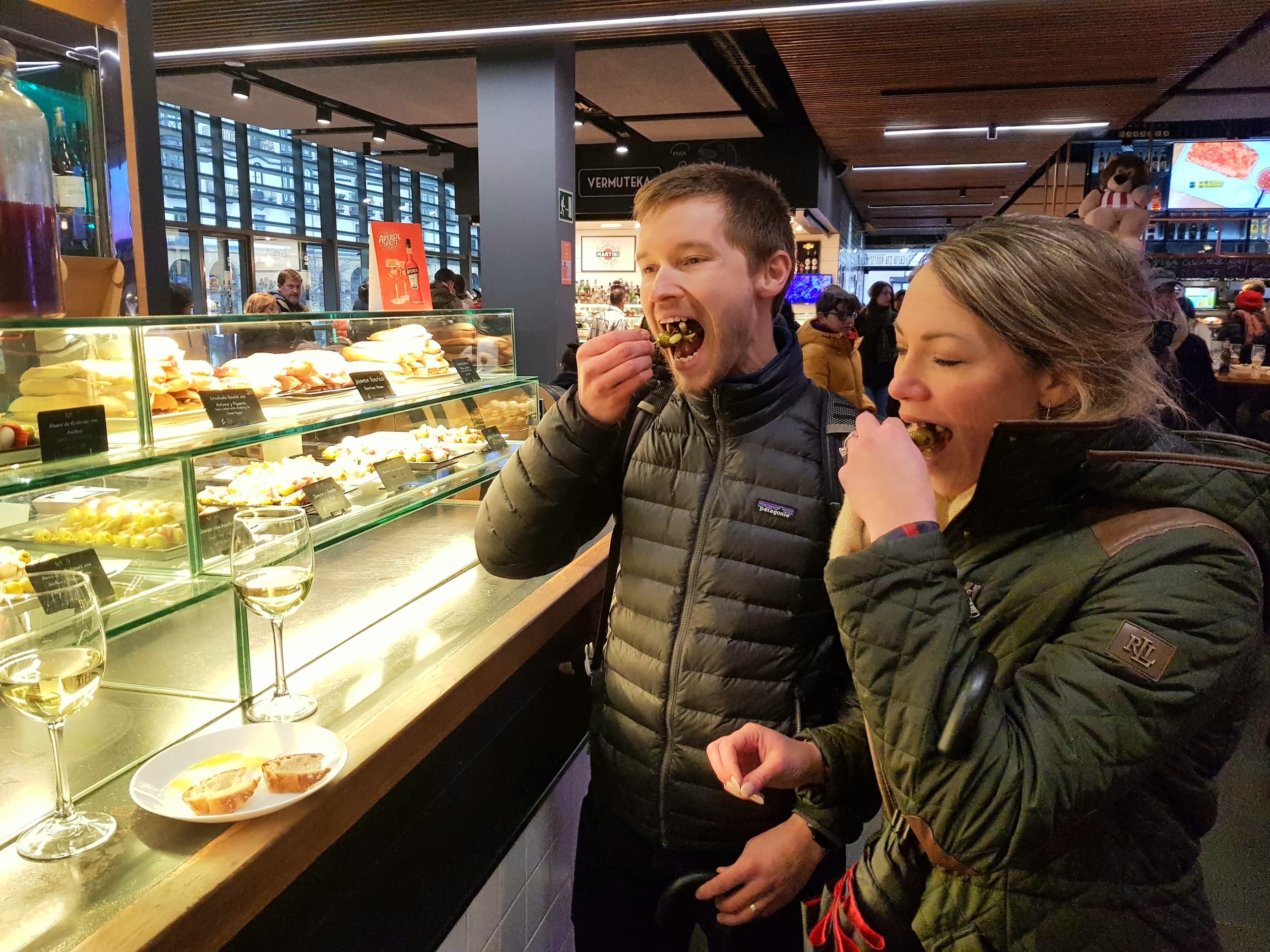 Bilbao Immersion Tour with Pintxos & Drinks