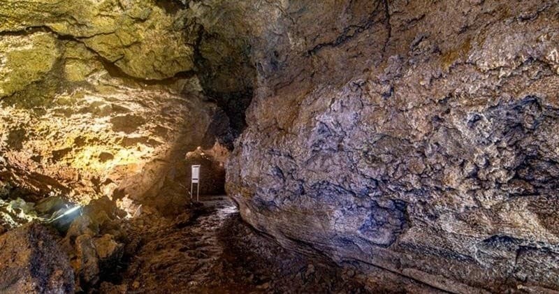 Half Day Special Terceira Caves & Lagoons