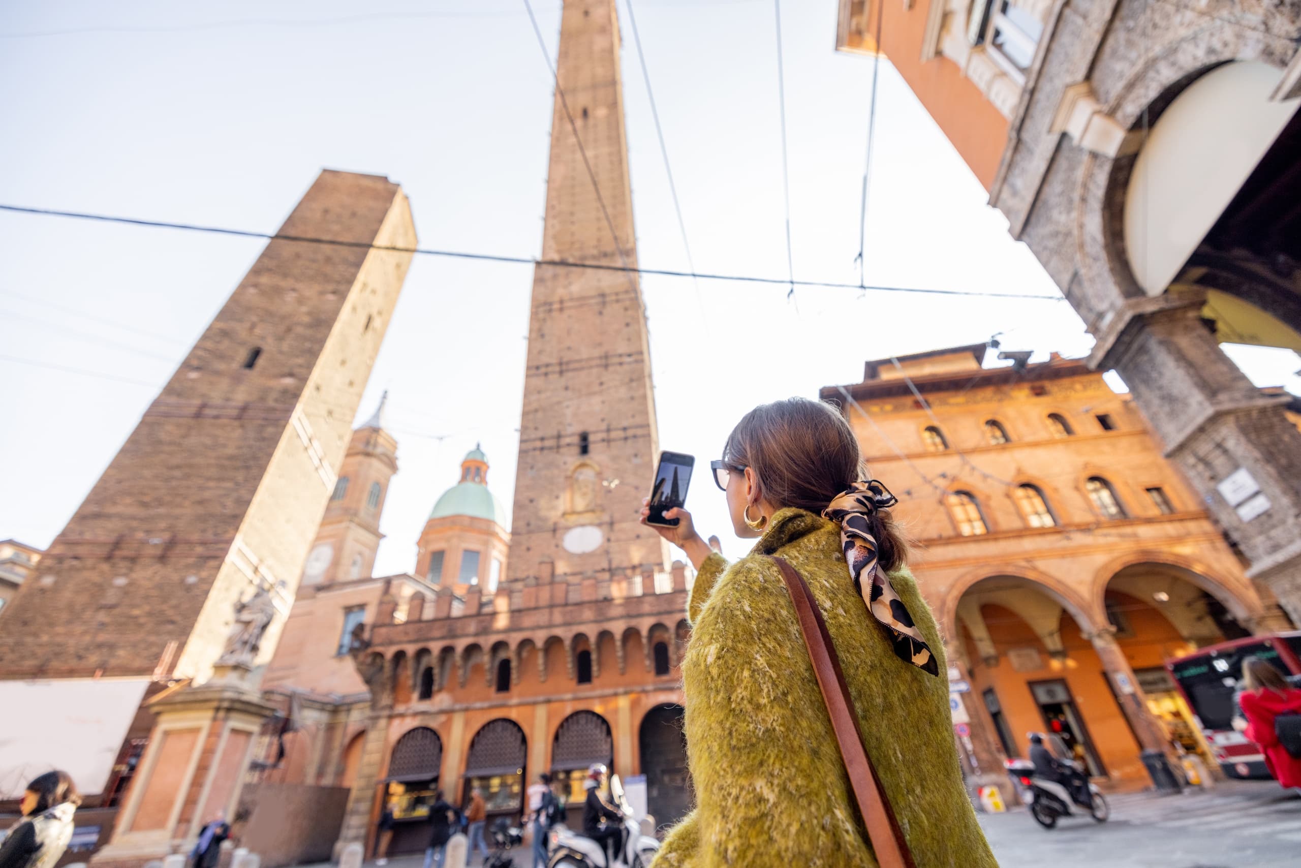 One Day Private Tour of Bologna with Transfer from Florence