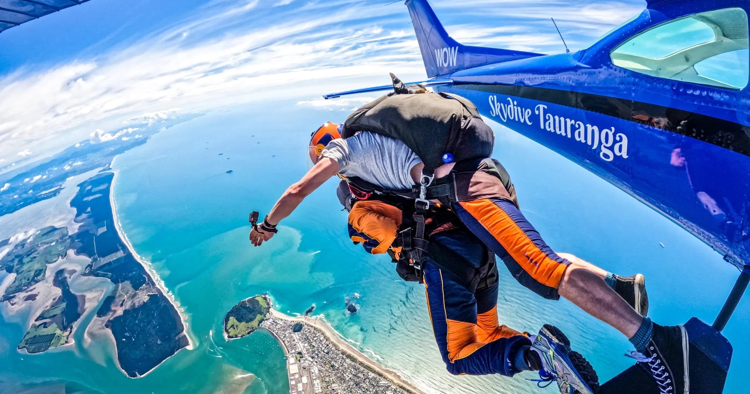 Tandem Skydive 15,000ft
