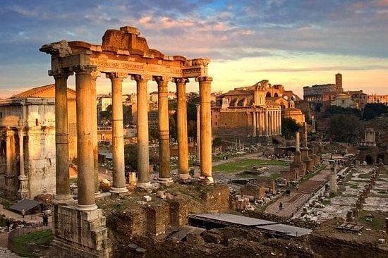Tour Privado de La Antigua Roma: Foro Romano y Palatino con Circo Máximo Opcional