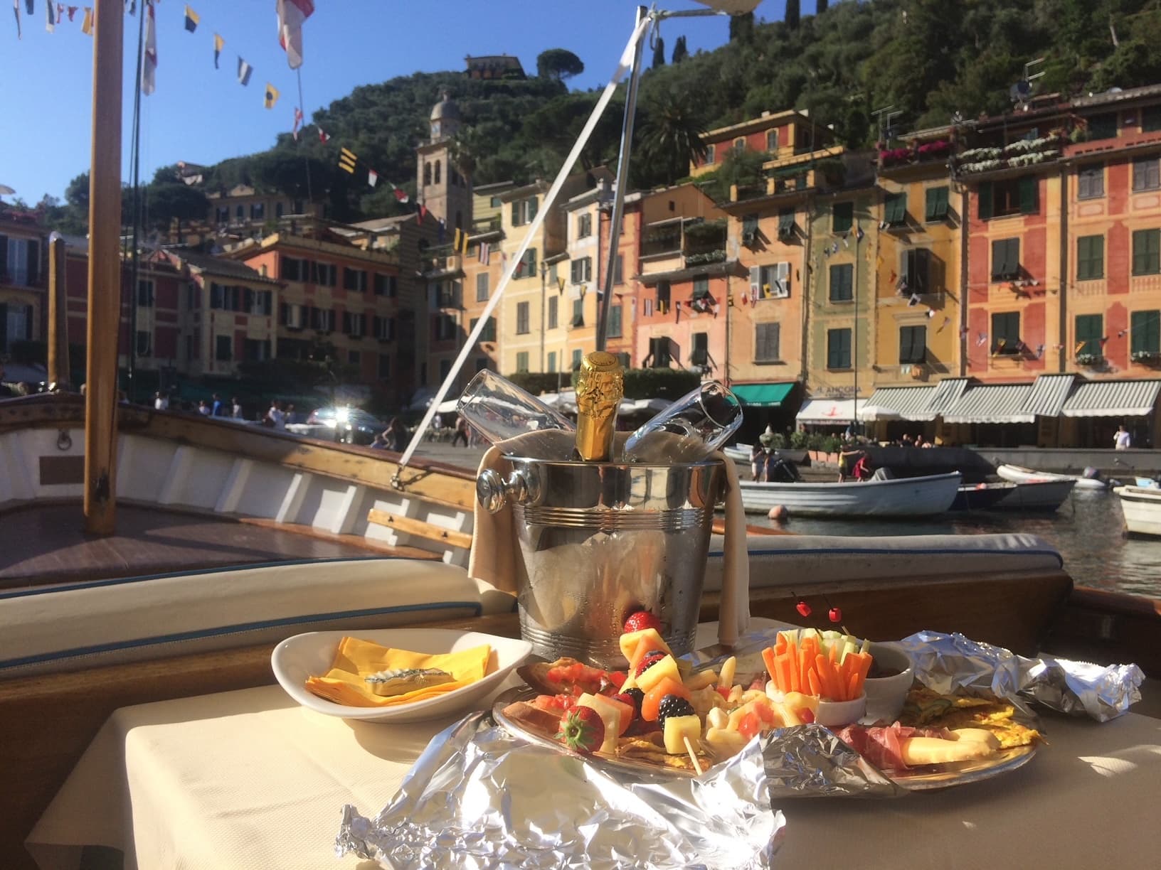 Aperitivo con il Gozzo Portufin""
