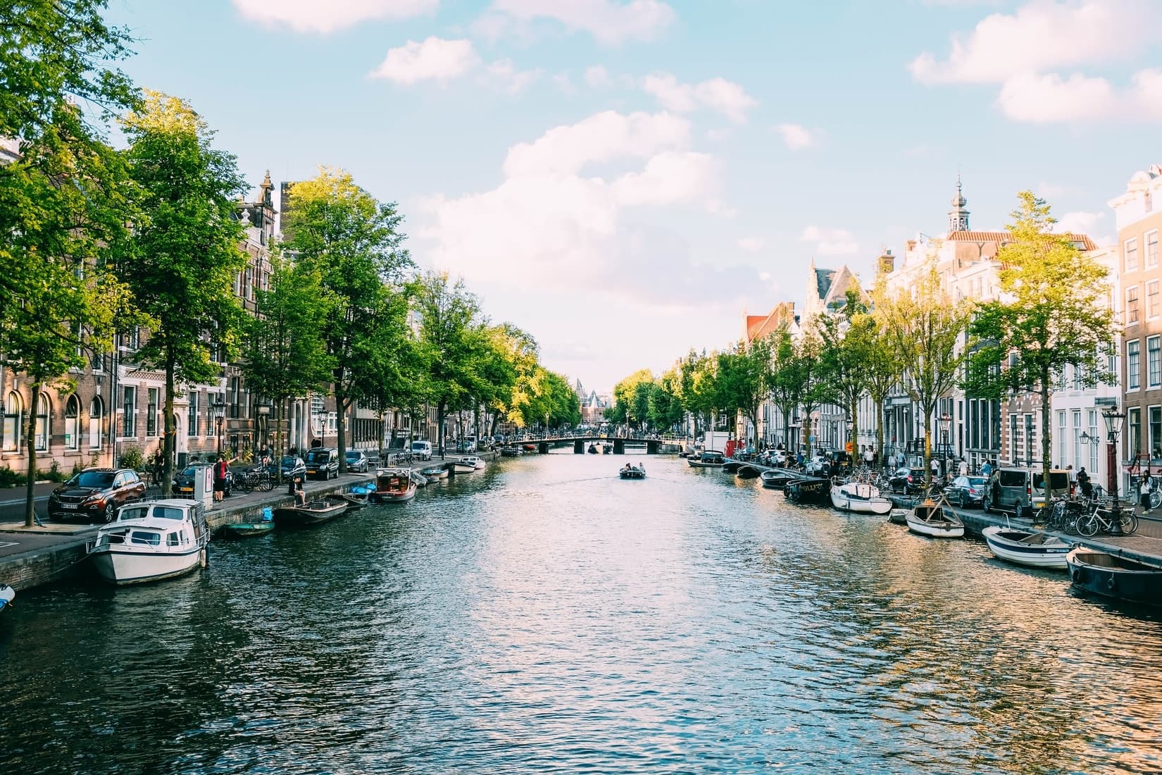 1.5 hour semi private cruise