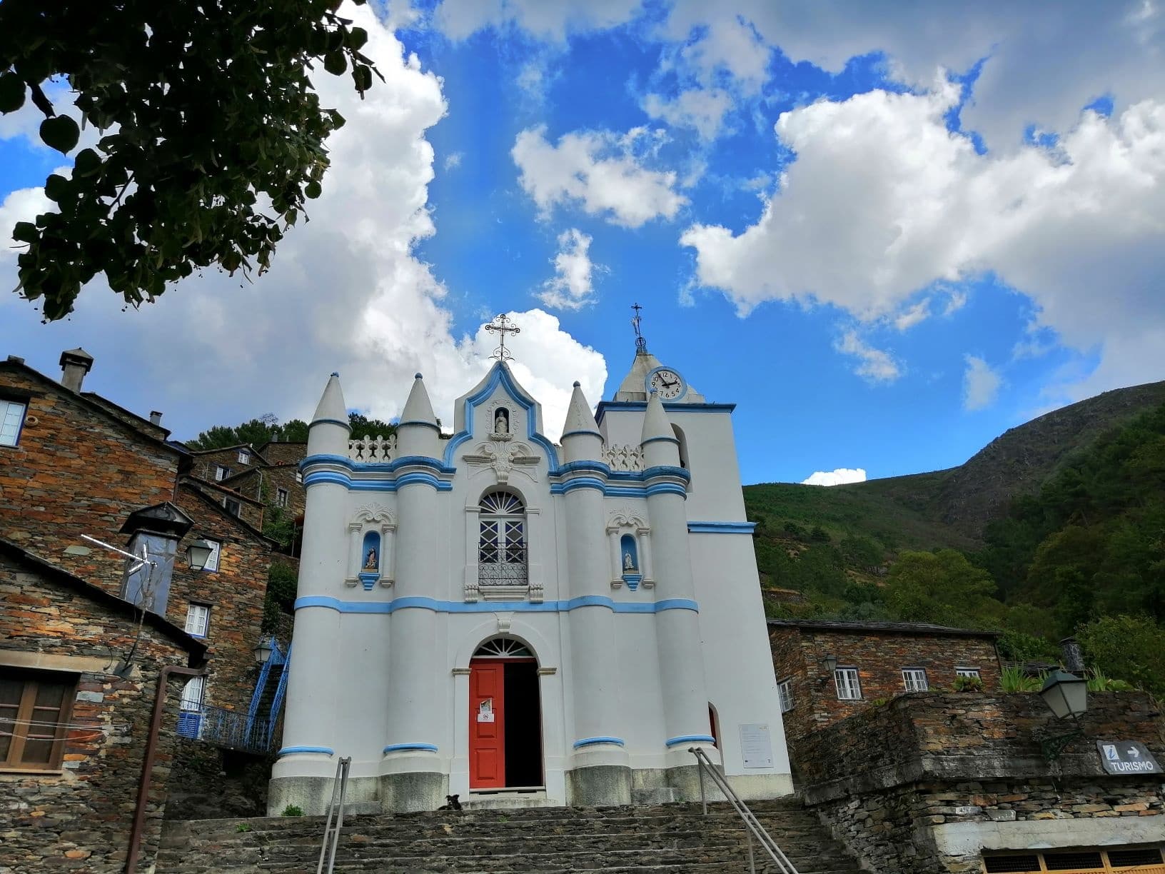 Villages of Piódão & Benfeita, full-day from Coimbra