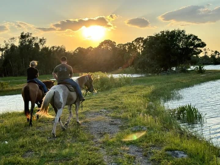 The Lovers' Trail & Steakhouse Dinner Package