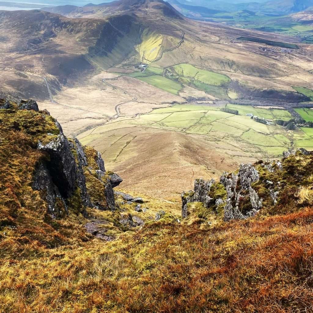 Annascaul lake to Macha na Bò