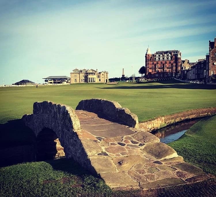Full Day Edinburgh & St Andrews guided driving tour