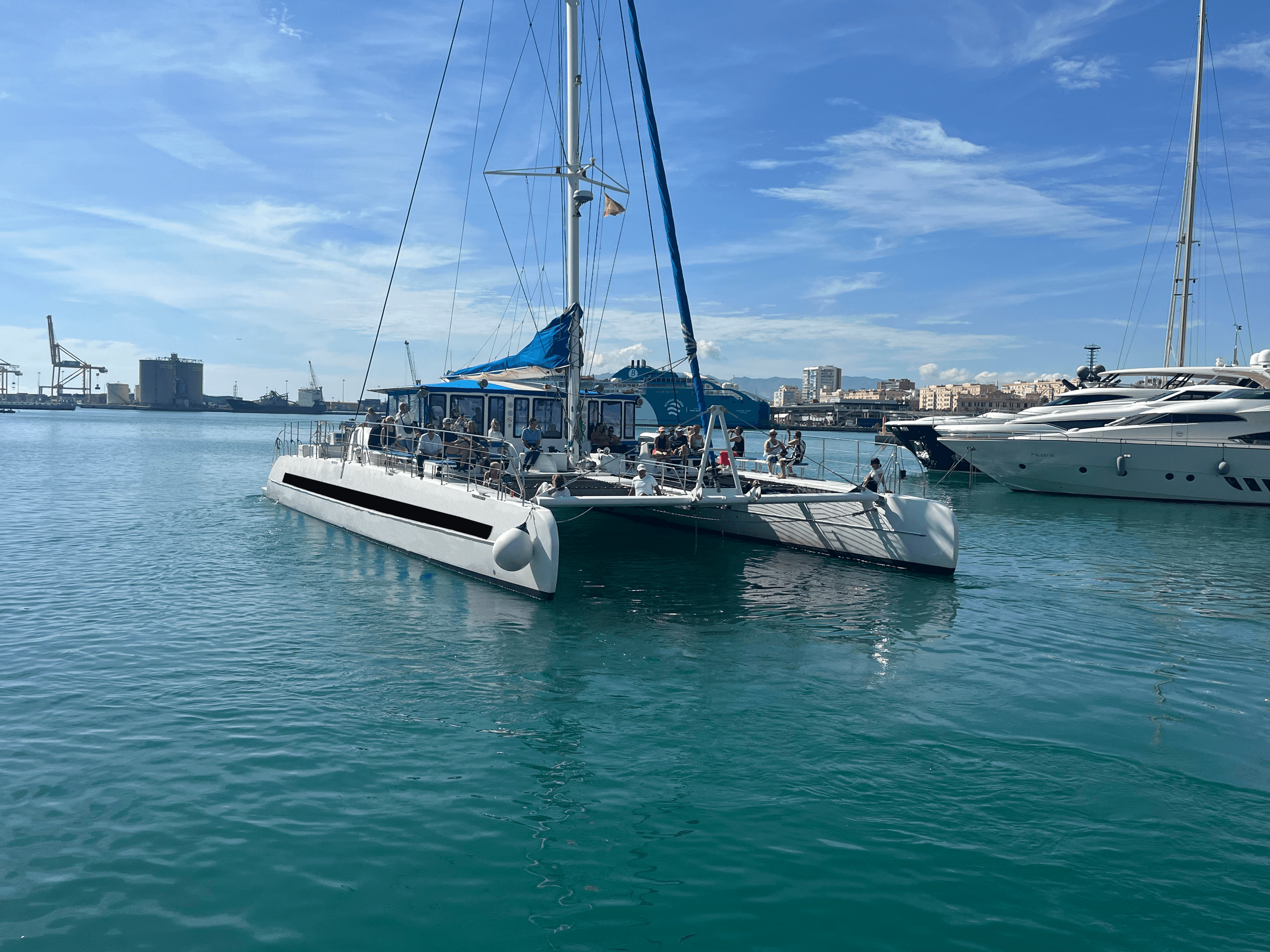 Catamaran BIGSPACE