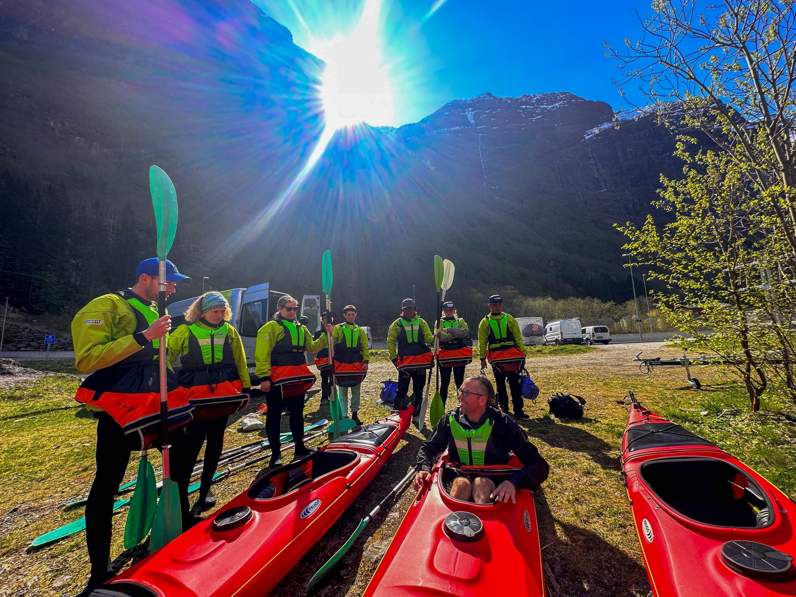 Fjord kayak - Hardangerfjord, Granvin