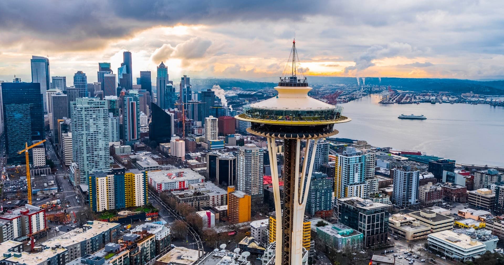 Private SUV Tour: Seattle In One Day