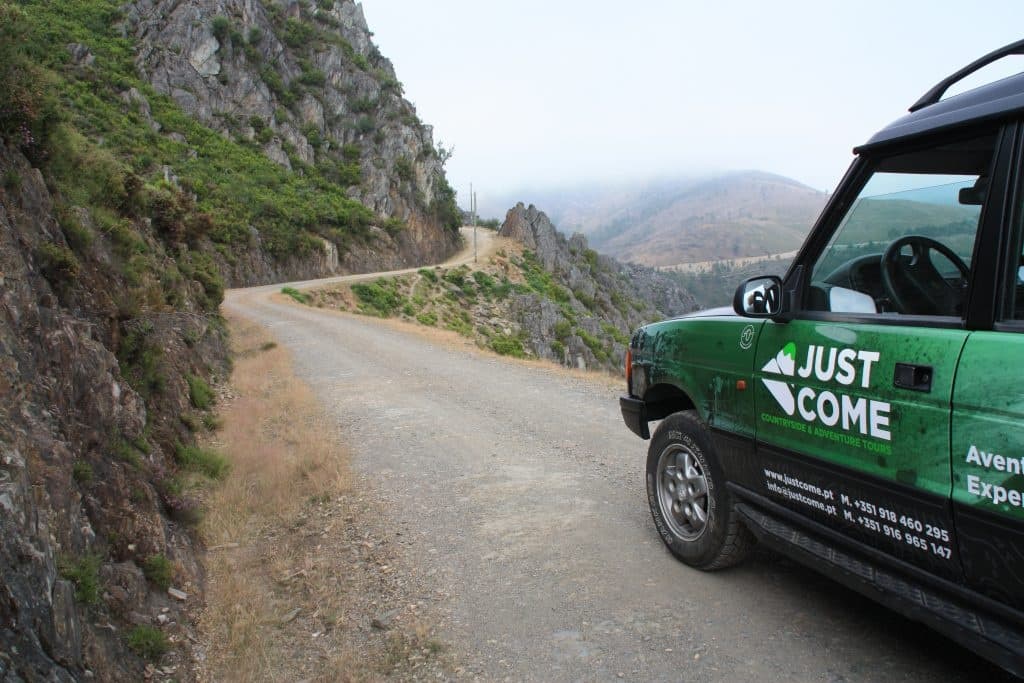 Jeep Tour Aldeias de São Macário - 9H