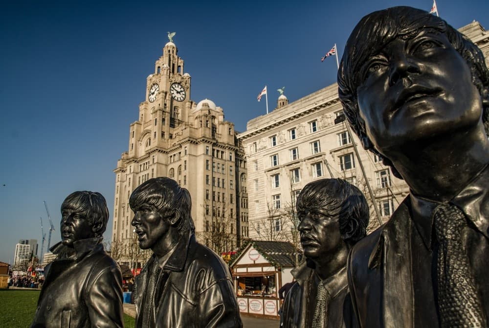 City Highlights Walking Tour of Liverpool