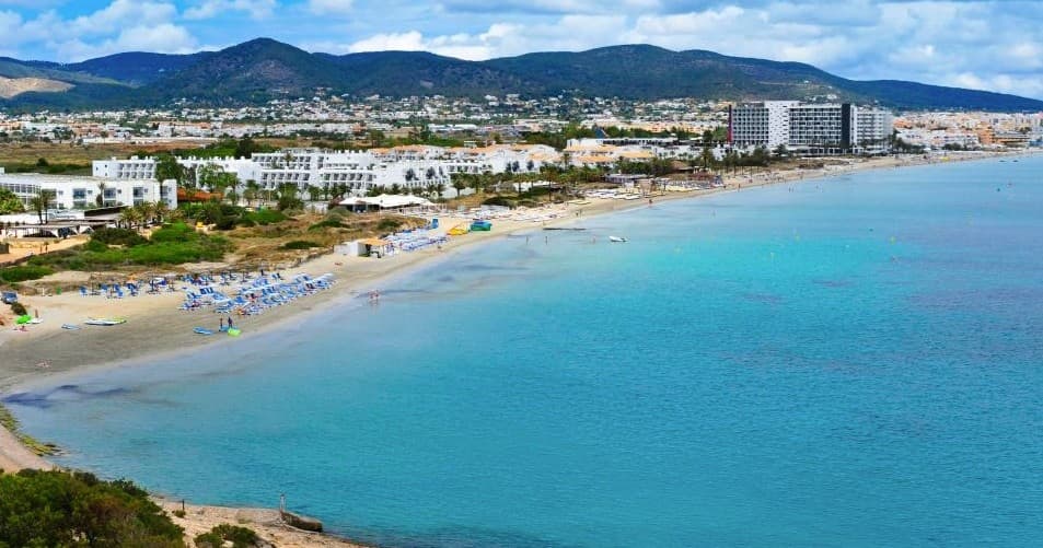Tour Dalt Vila / Playa d'en Bossa