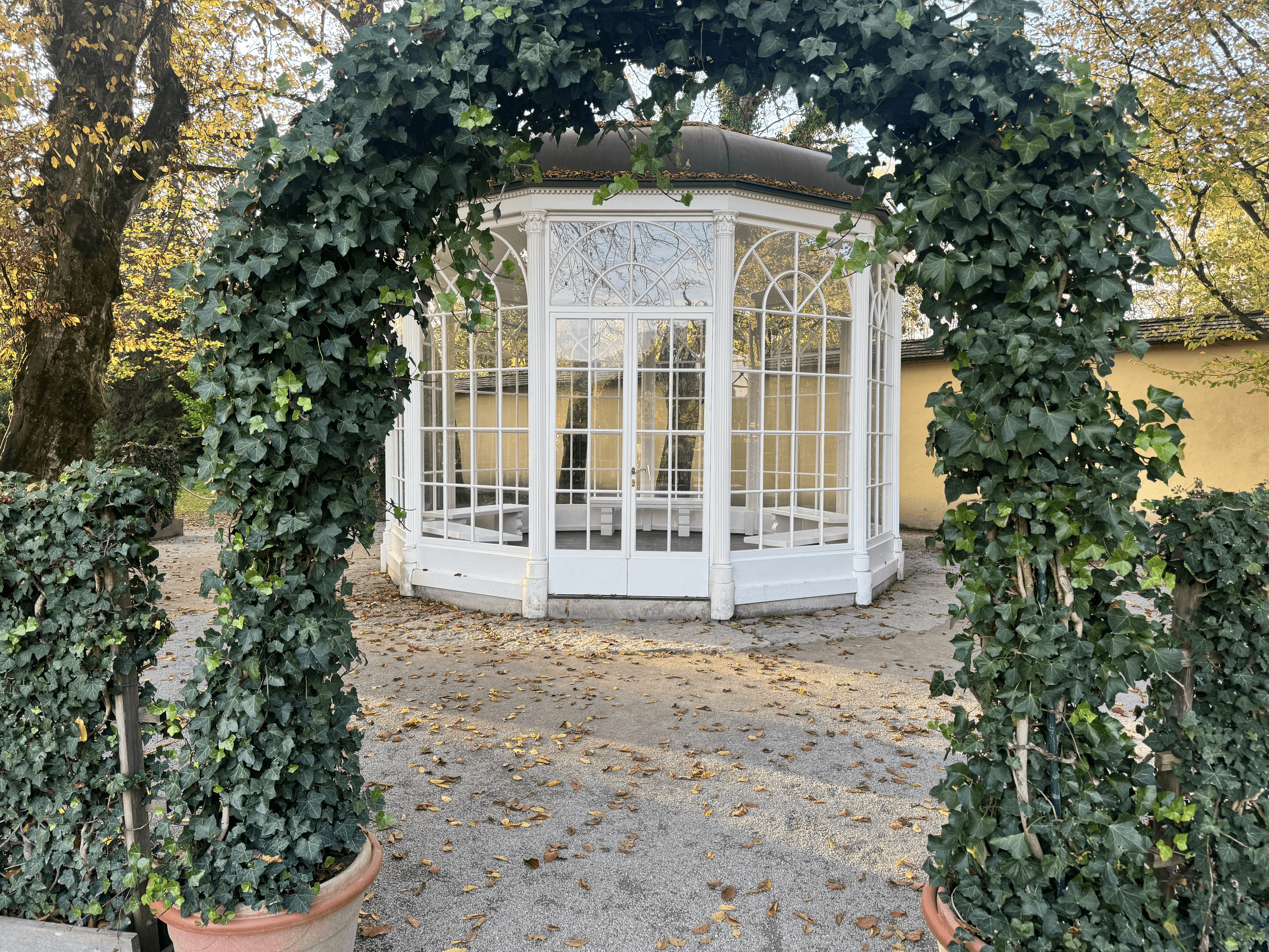 Public 4h guided tour to the filming locations of The Sound of Music Movie""