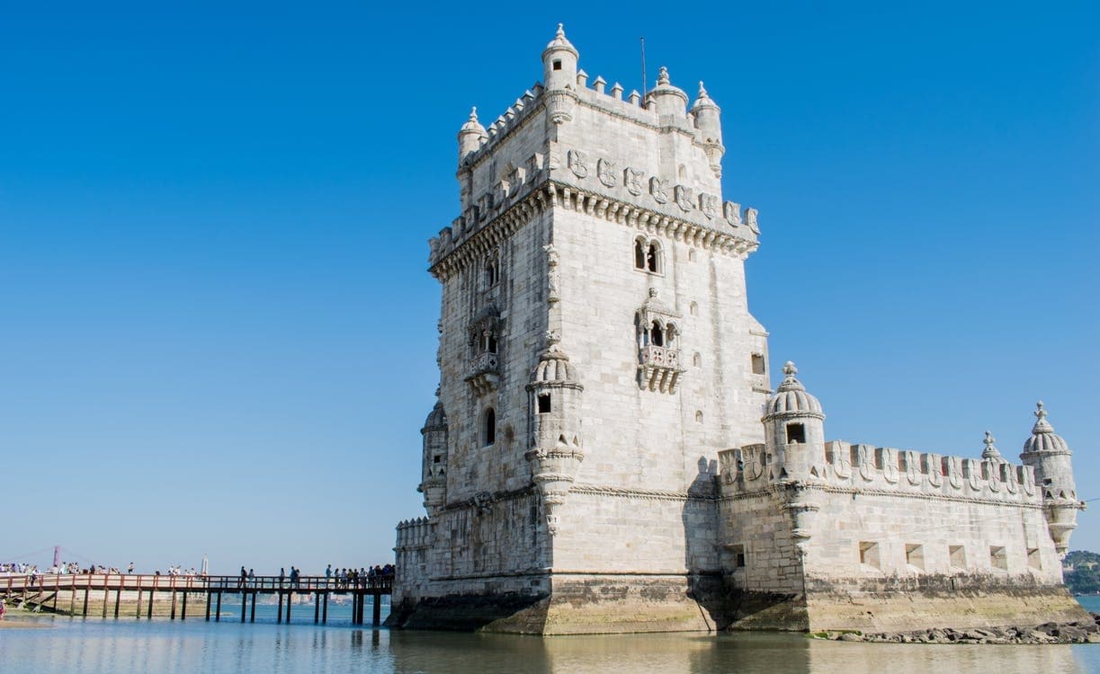 Full Day Lisbon Private Deluxe City Tour