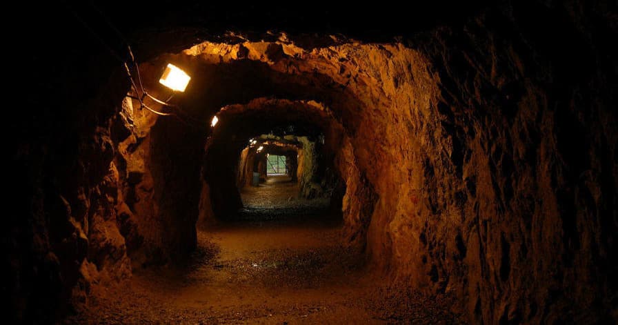 Visita la Ciudad Subterránea Nazi