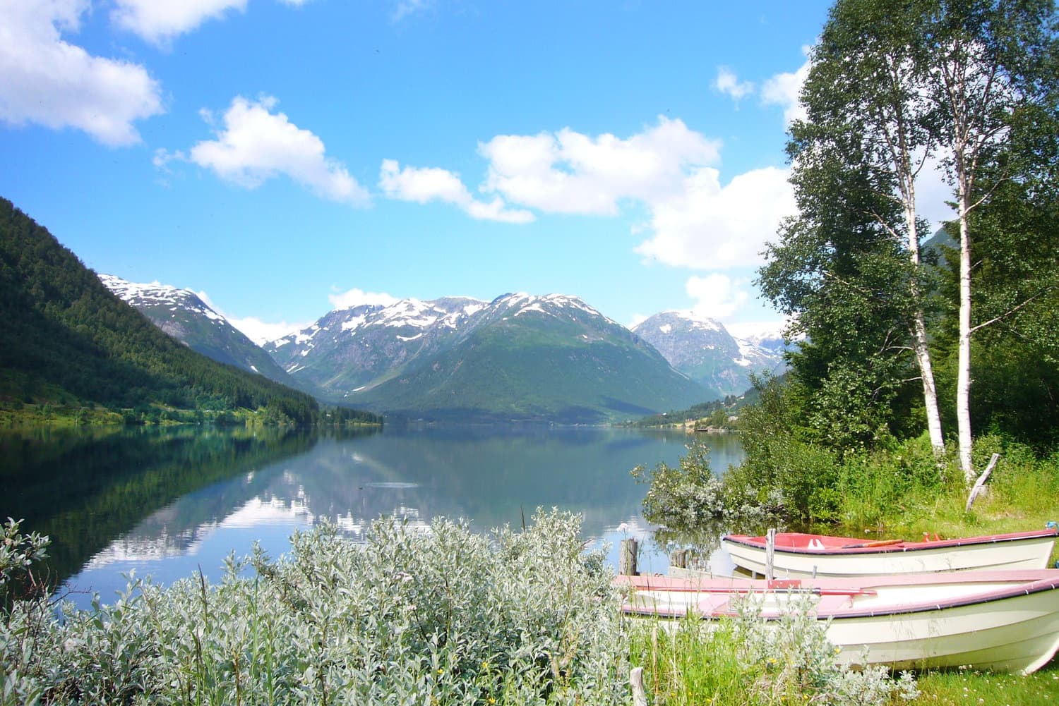 Boat hire