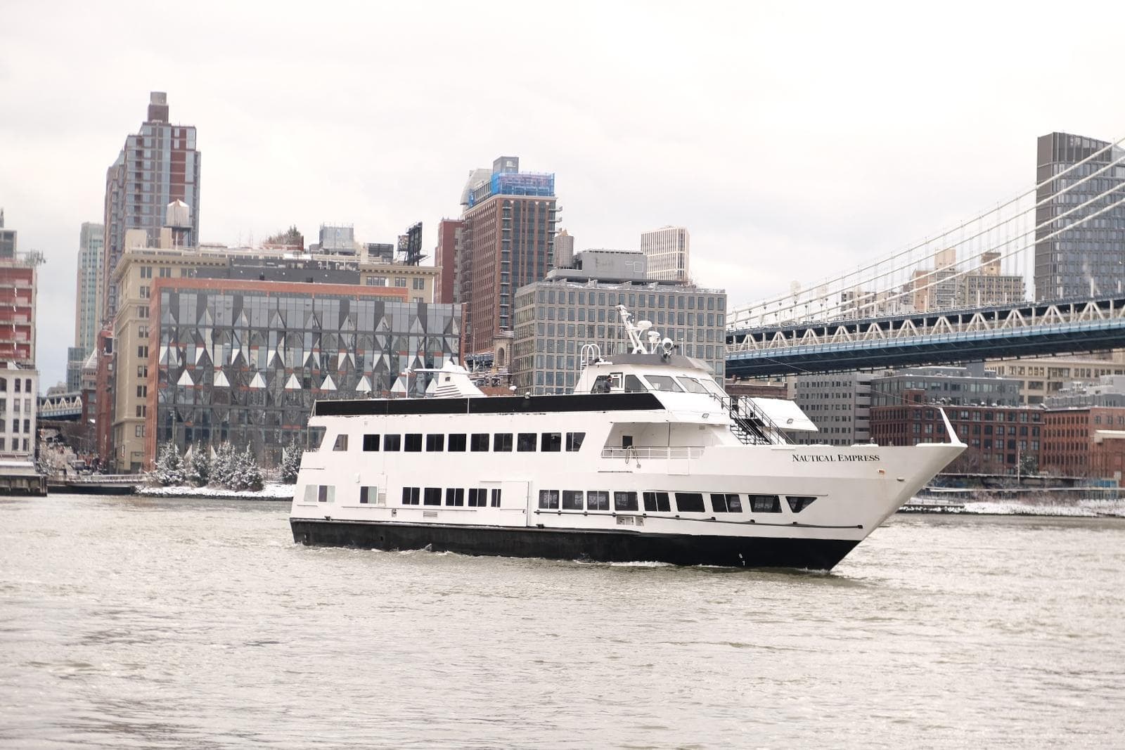 New York City Boat Tour - Statue Of Liberty, Ellis Island & More!