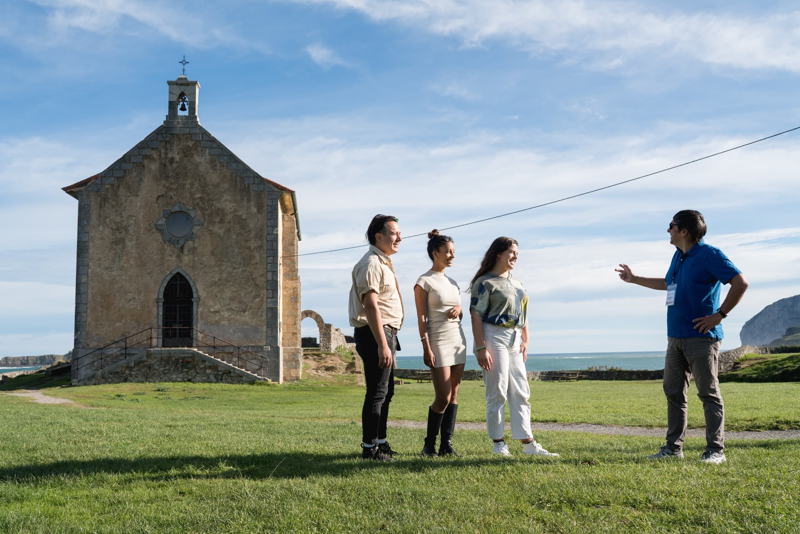 Tour privado a Gaztelugatxe, Mundaka y Gernika desde San Sebastián