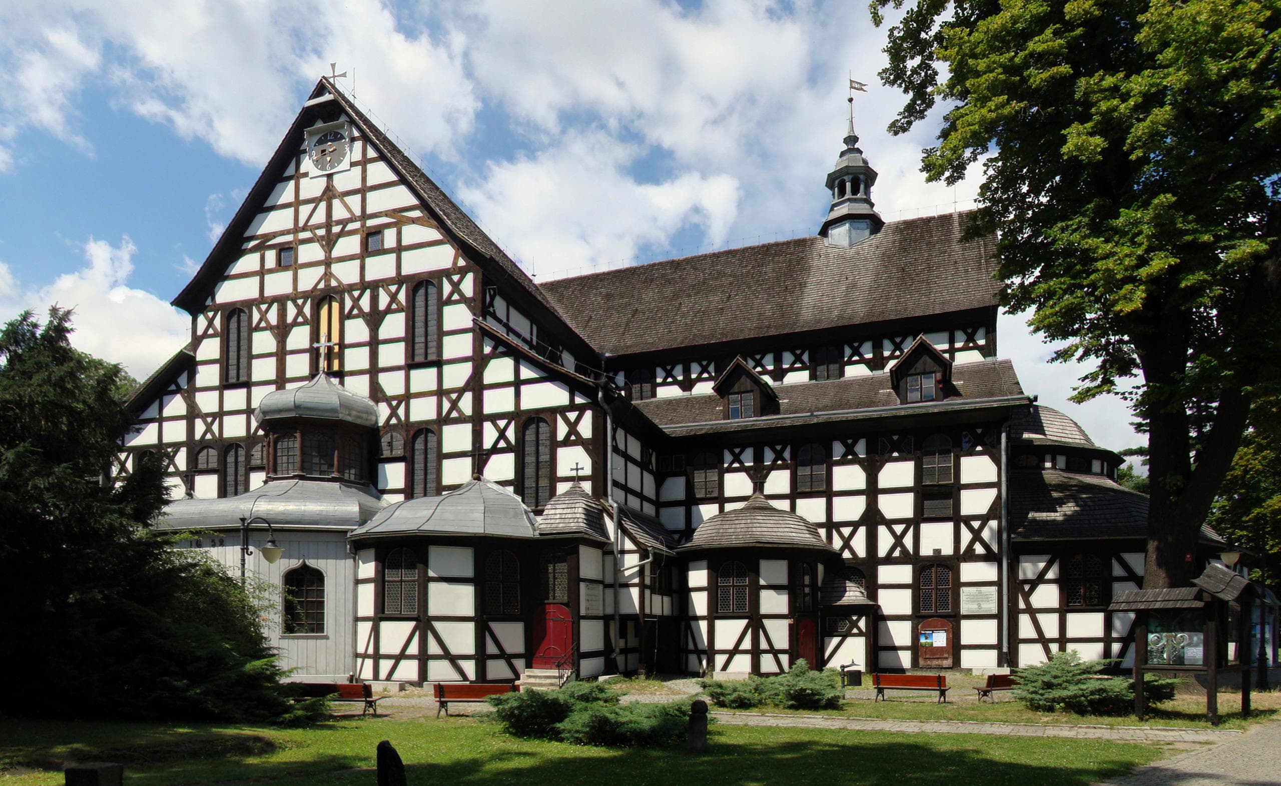 Castillo de Ksiaz e Iglesias de Madera de La Paz y Jawor