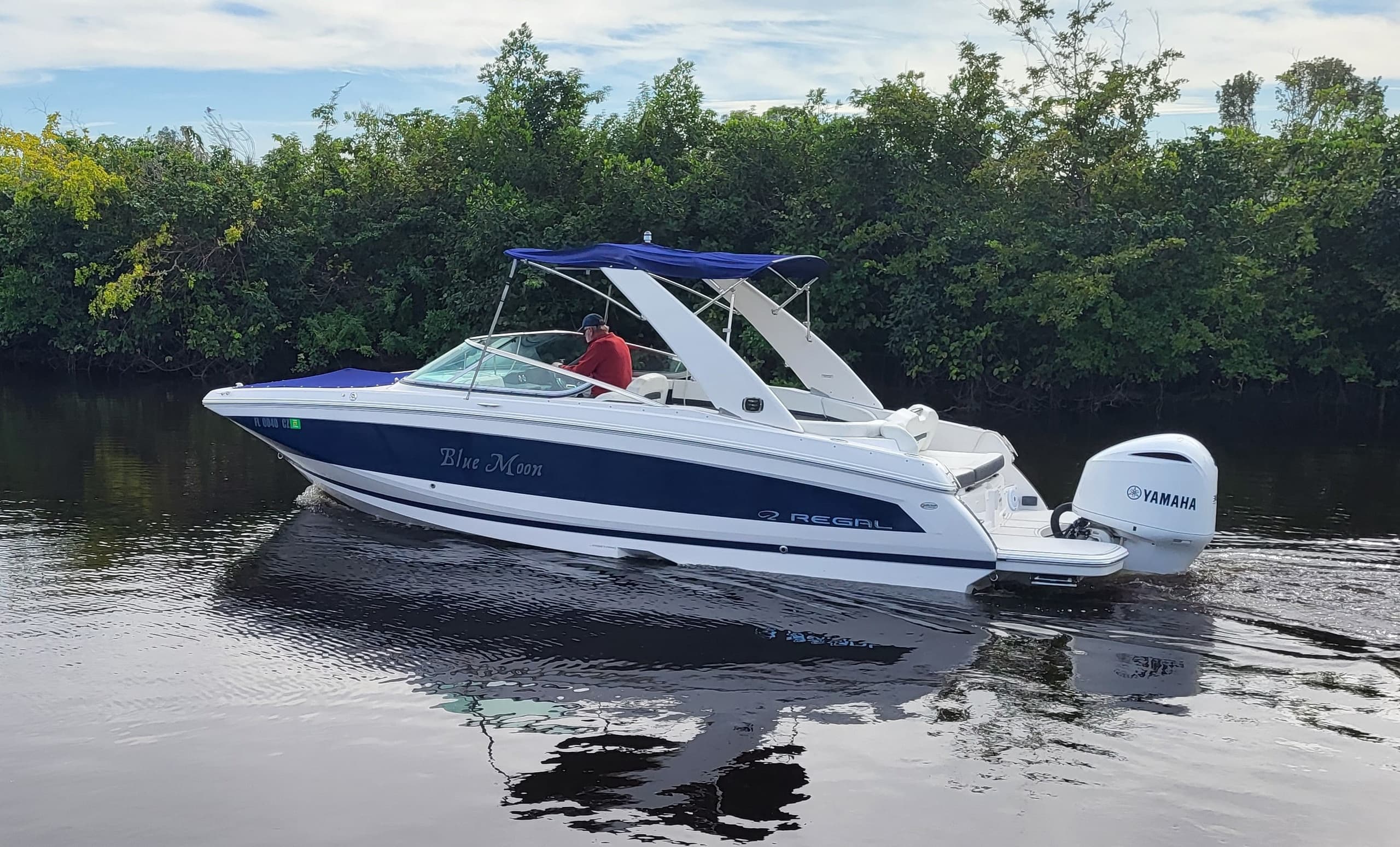 27' Regal 26 OBX II