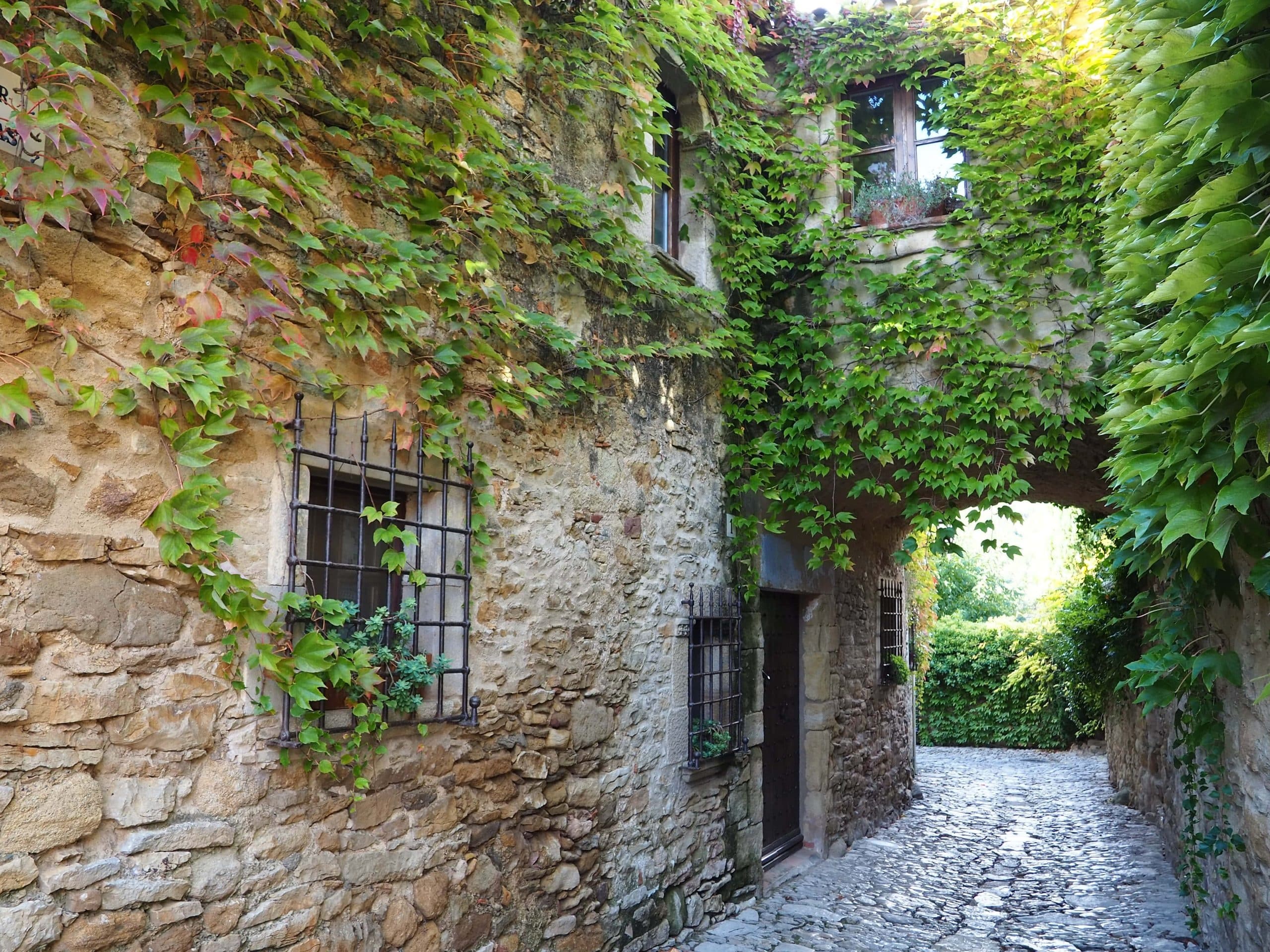Free Tour Peratallada