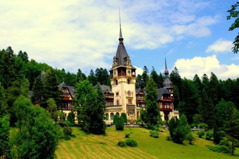 Full Day Trip to Peles Castle & Bran Dracula Castle