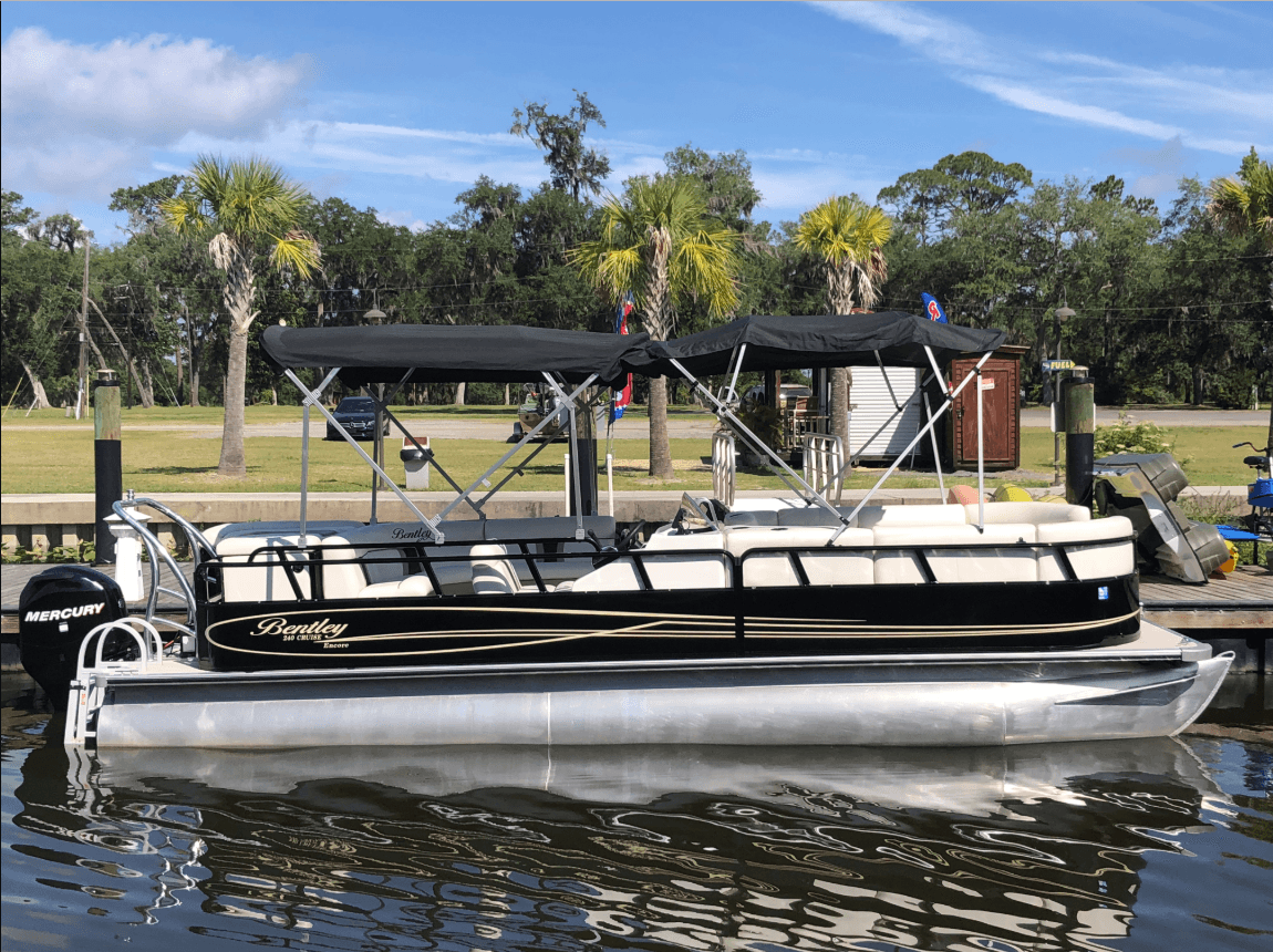 Pontoon Boat Rental up to 10 passengers