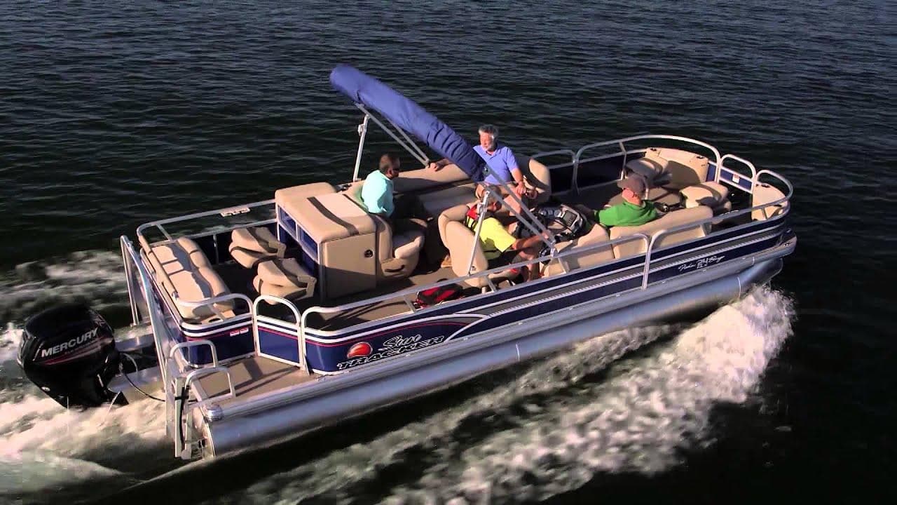 FULL-DAY FISHING PONTOON BOAT RENTALS
