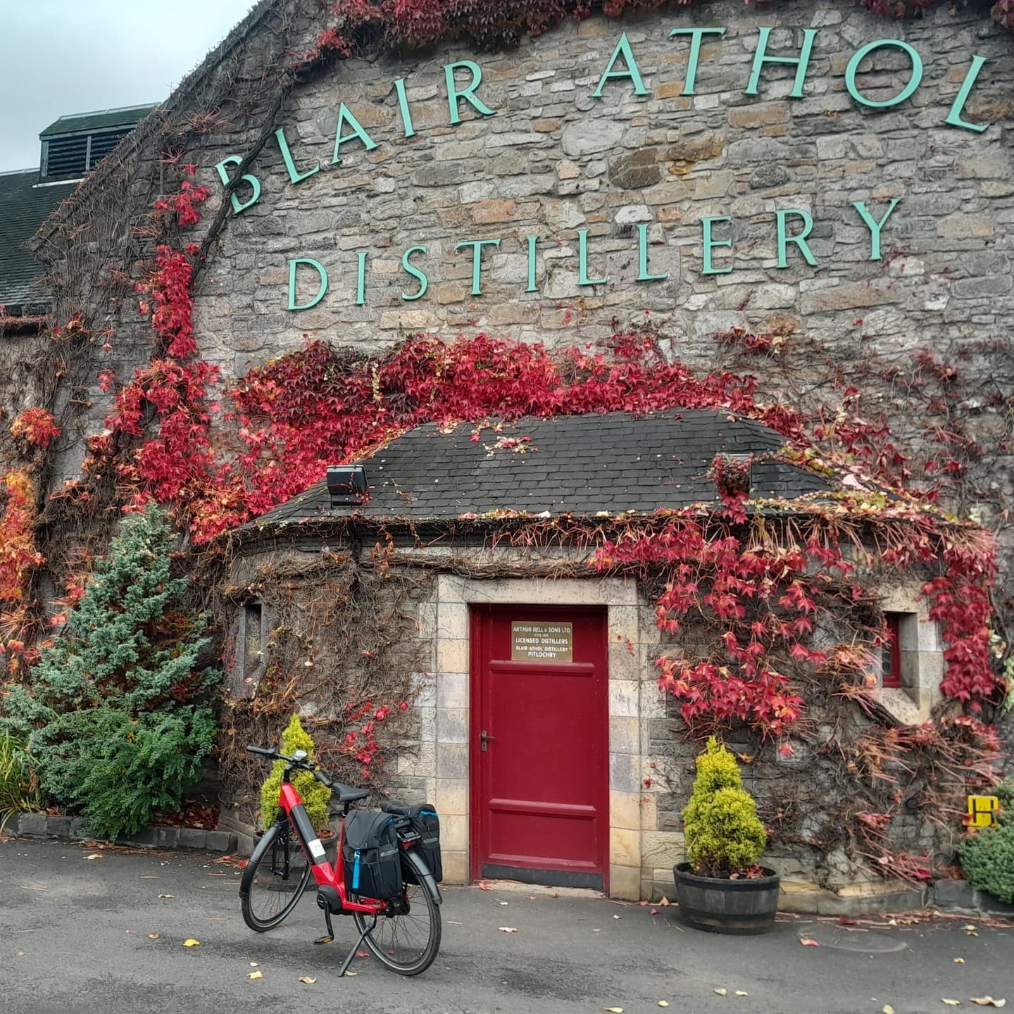 Private Highland Whisky Distillery E-Bike Tour