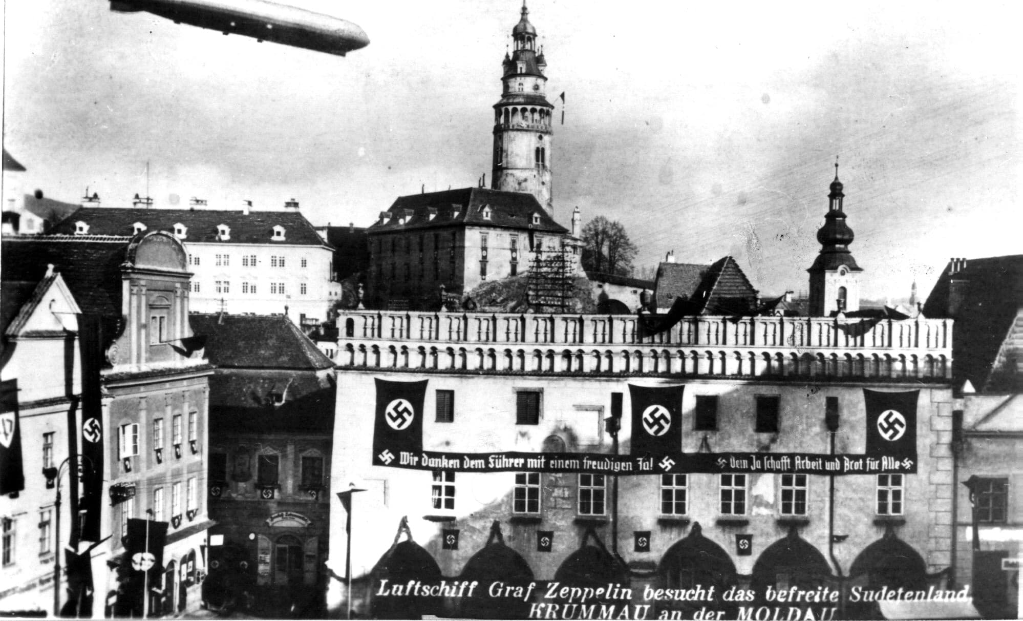 Český Krumlov 20th Century Private Tour
