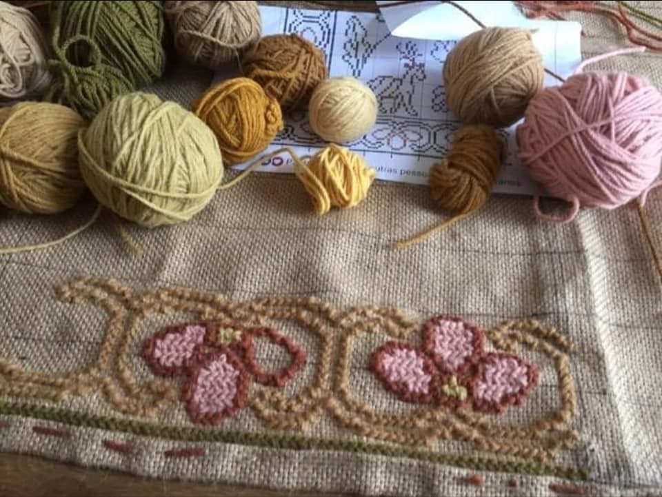 Private tour to Evora with workshop in Arraiolos Learn to make your own Arraiolos Rugs”"