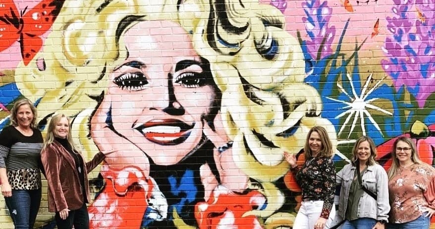 Murals & Margaritas Tour