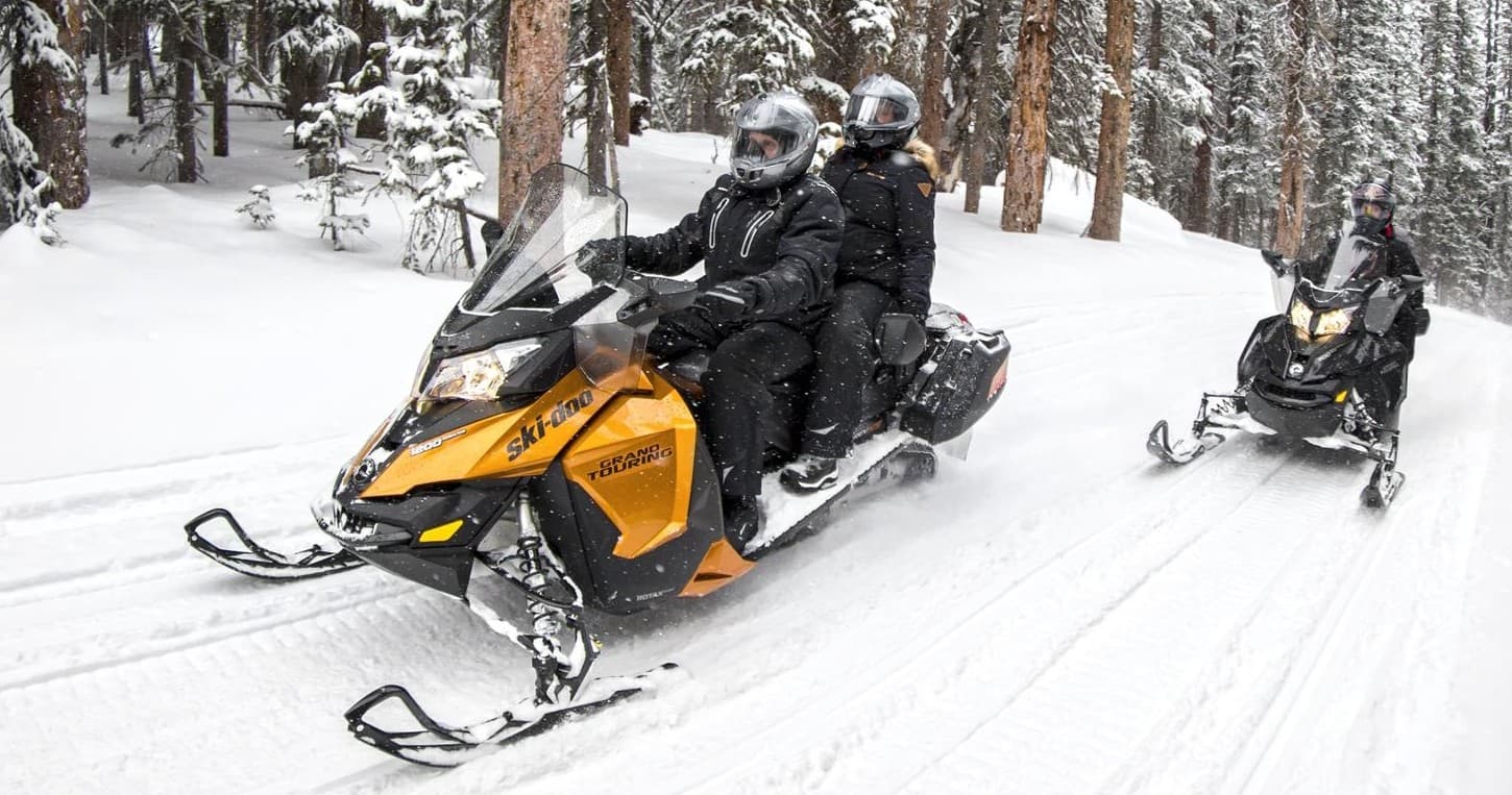 2023-2024 Ski-Doo Grand Touring 600 Ace