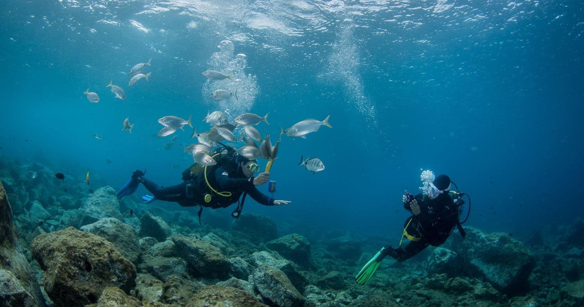 3 DAYS DIVE PROGRAM (6 DIVES)