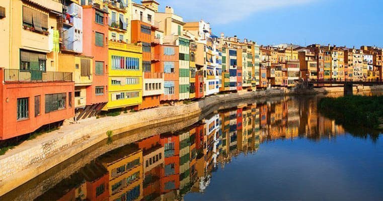 Dalí Museum & Medieval Girona Day Trip