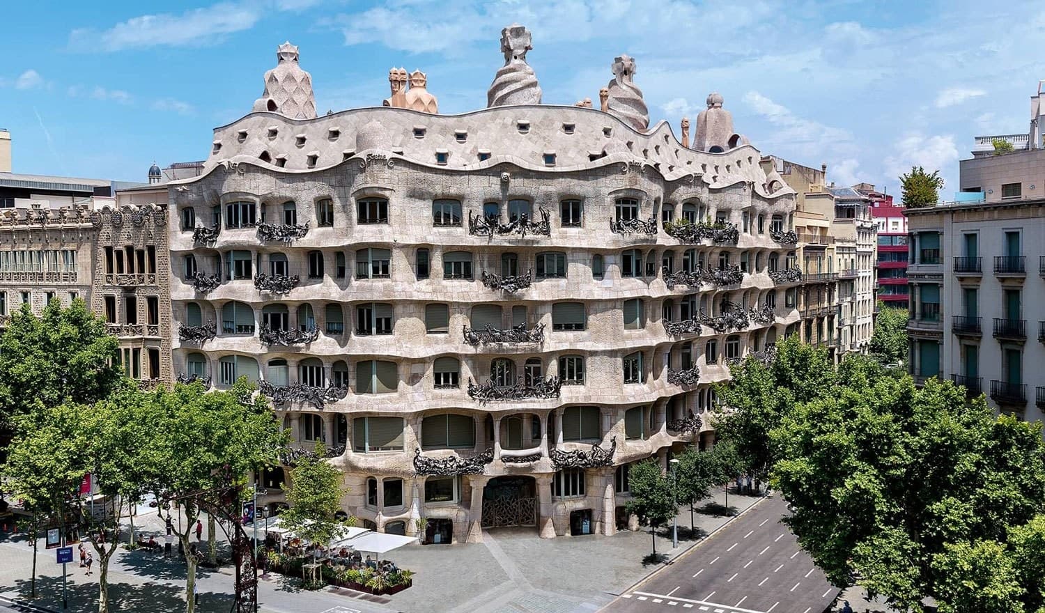 Gaudí Experience Private Tour