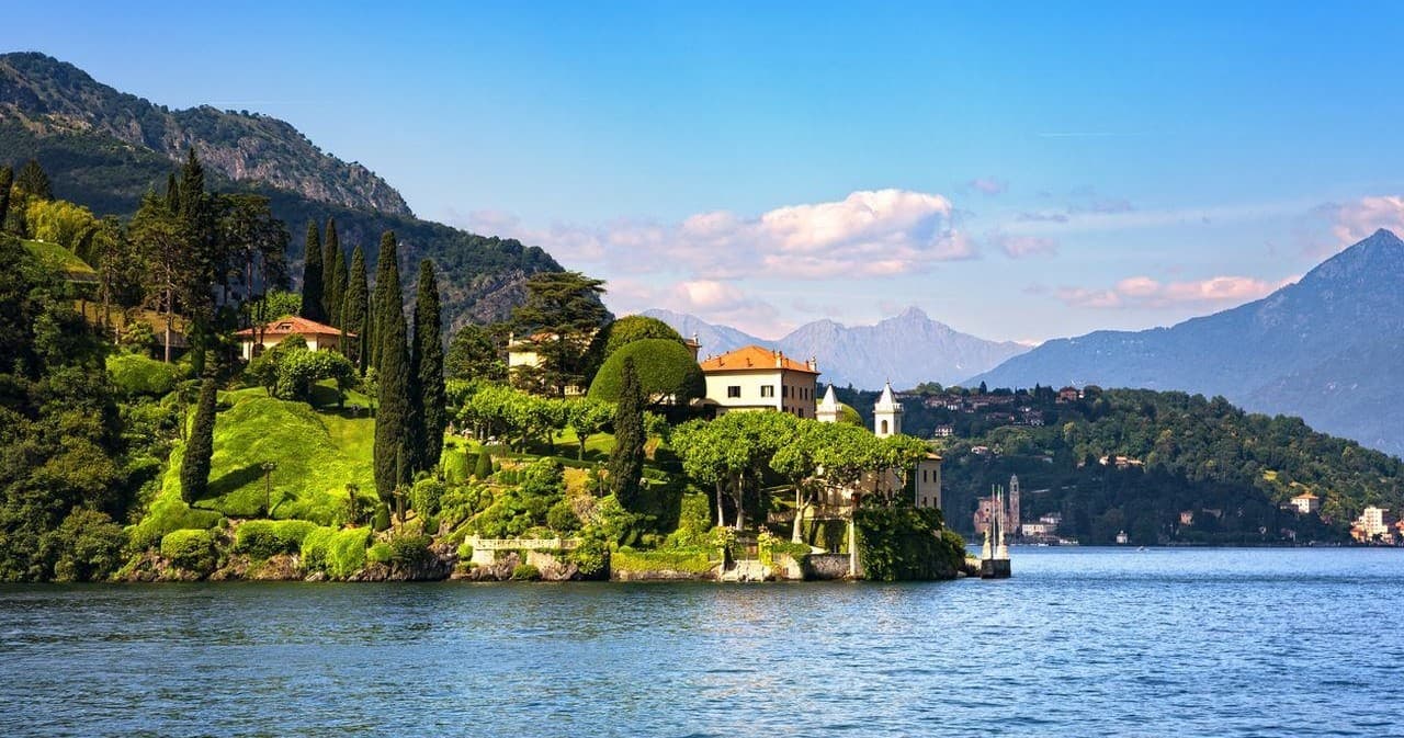 Riva Tritone - 007 Tour