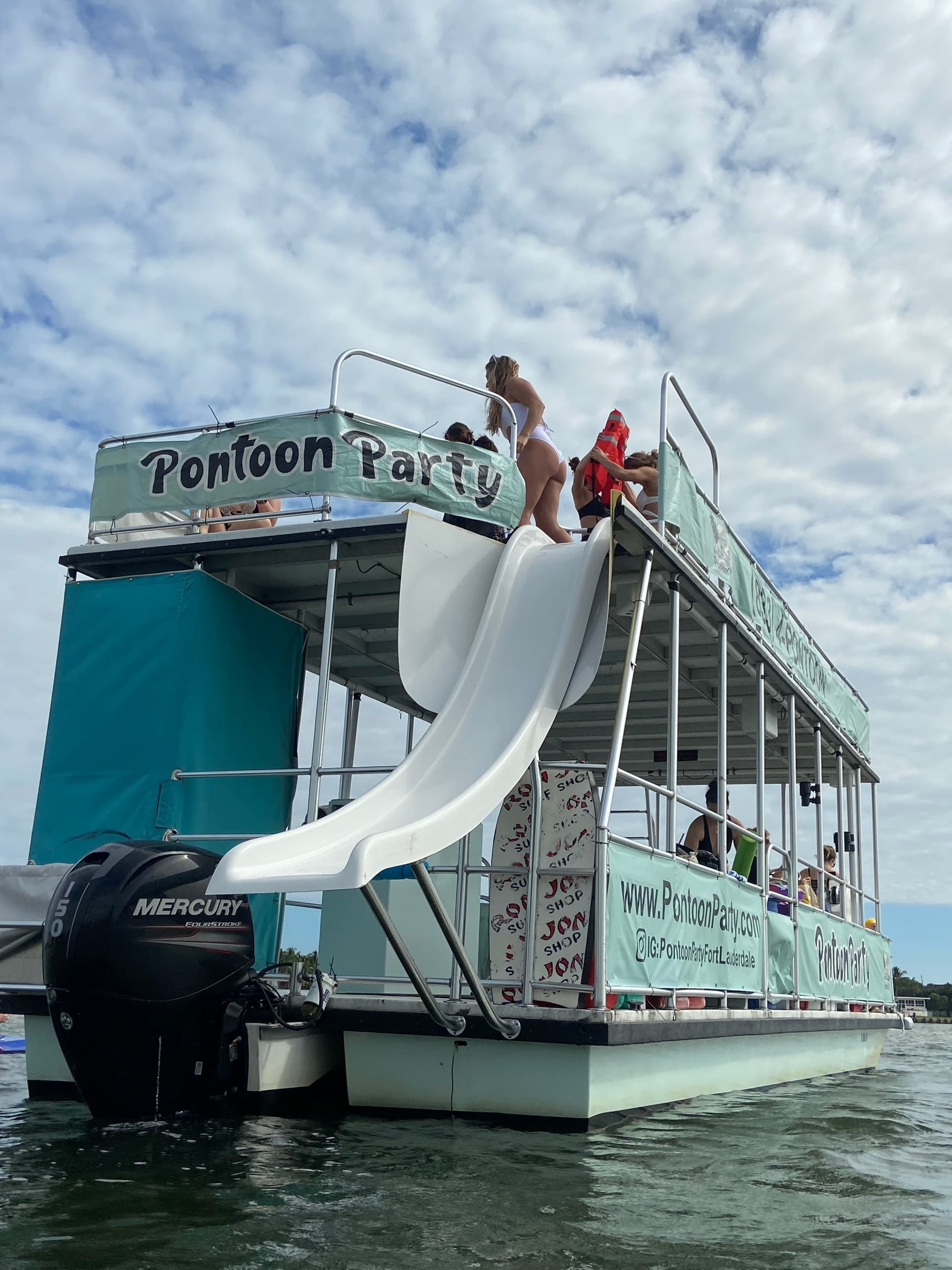 3 Hour Charter - Miss Pontoon