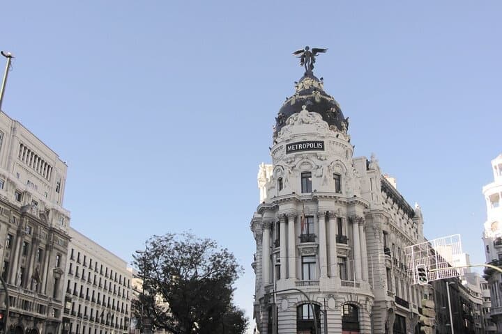 PRIVADO: Introducción a Madrid a pie