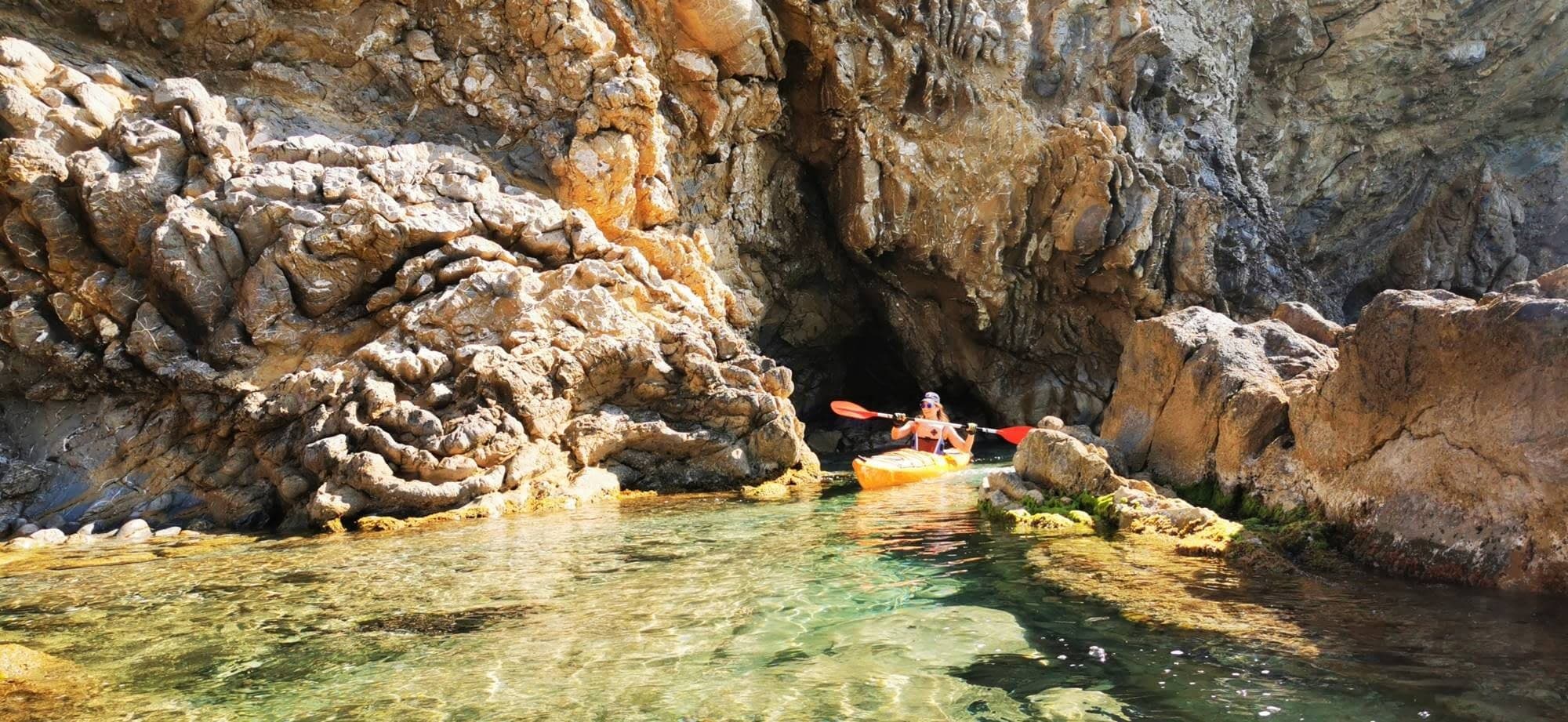 Kayak de Villajoyosa a Benidorm. El Aguiló