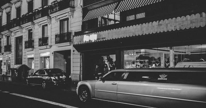 Direct One Hour Ride • No Champagne