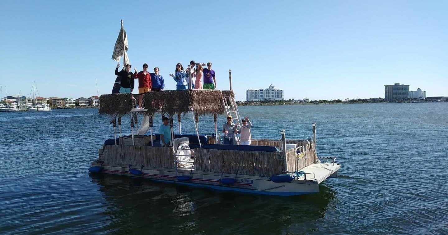 Tiki Hut 1 Pontoon