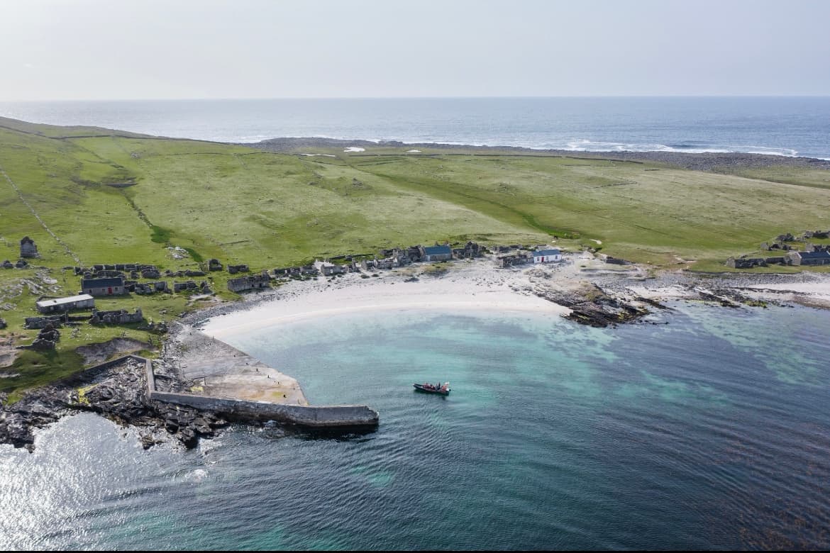 Island Hop And Wildlife Safari